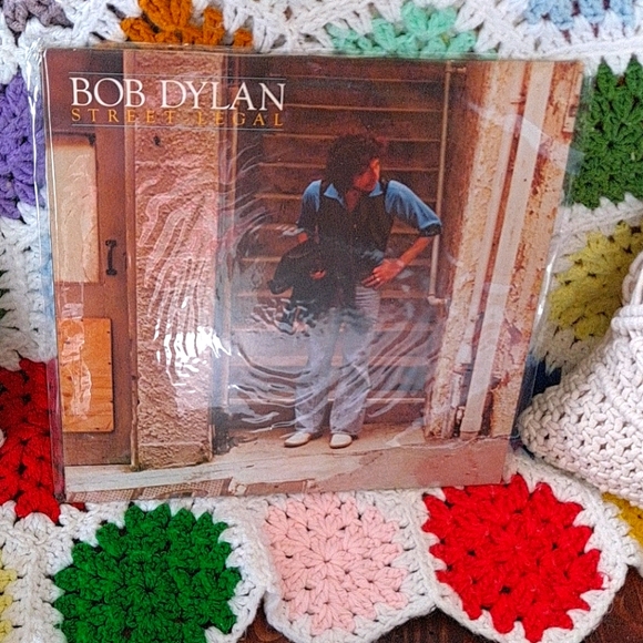 Vintage Other - BOB DYLAN STREET-LEGAL 1976